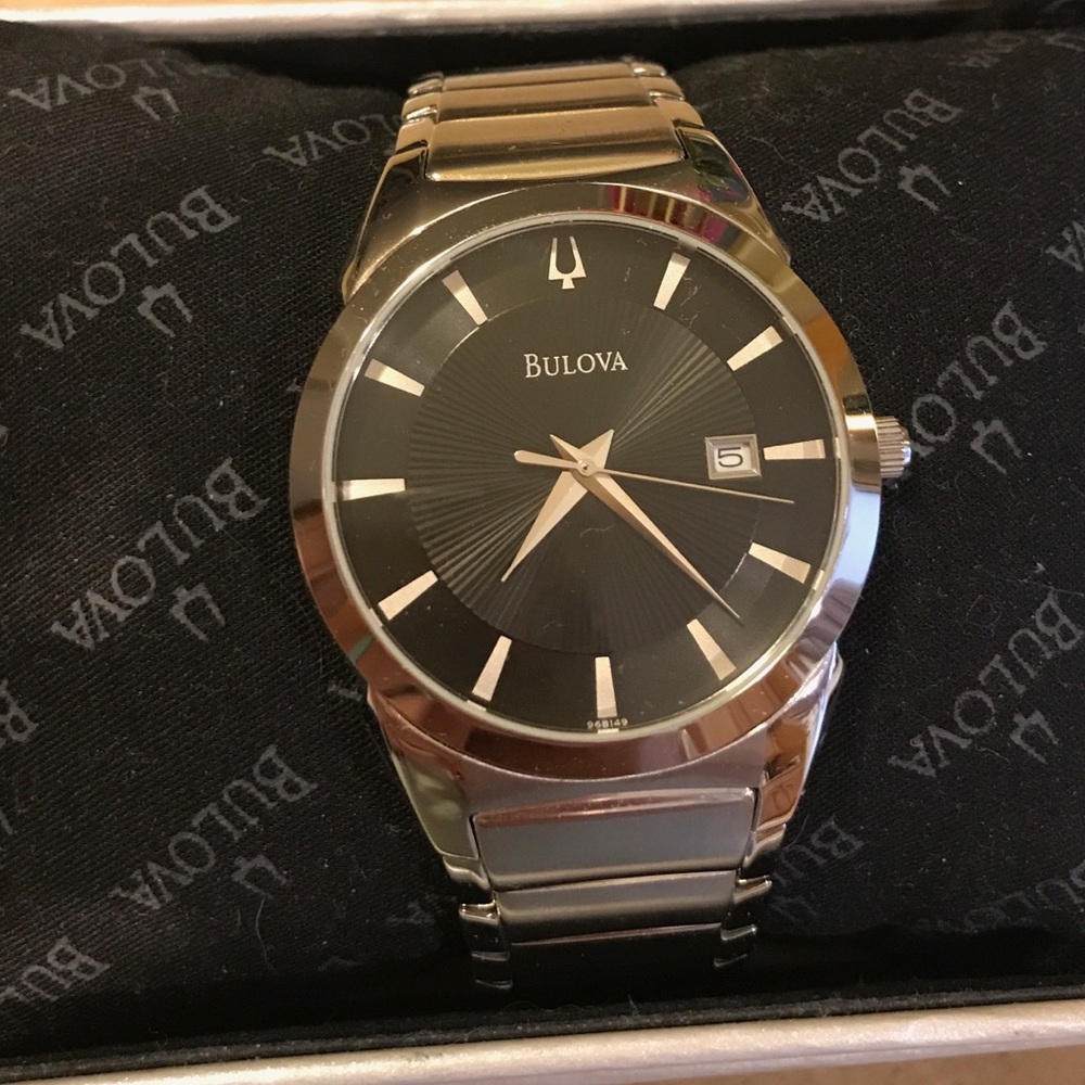 Bulova Timepiece - Picture 2 of 7